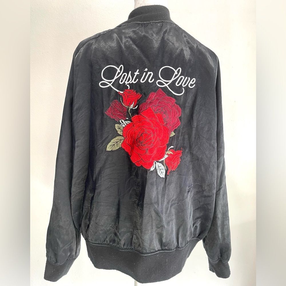 Kendall & Kalie jacket embroidered just in love floral dark romance women’s L